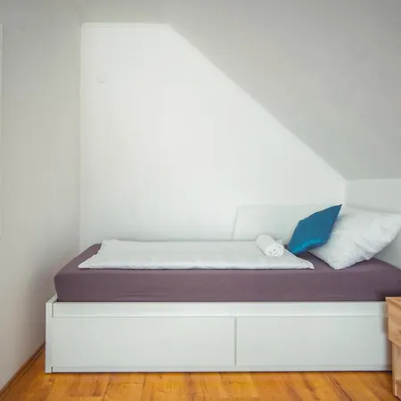 Myflat Piroska Lejlighed