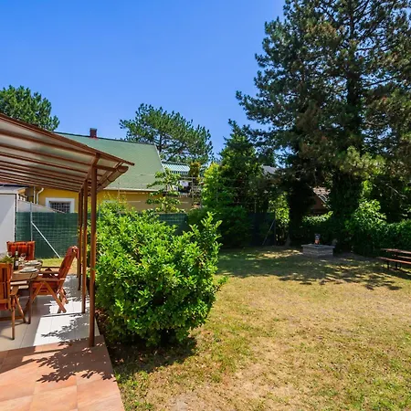 アパート Myflat Piroska